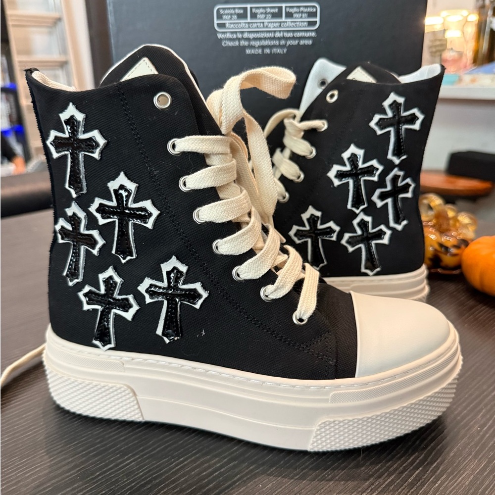 Calipso 300 Cross Christian Zerotre high top black sneakers
